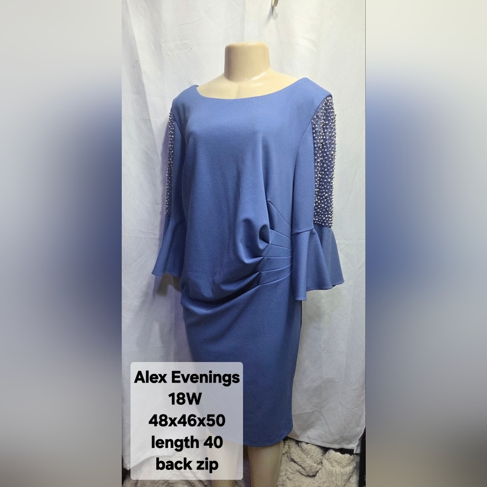 Elegant Blue Dress with Embellished Sleeves